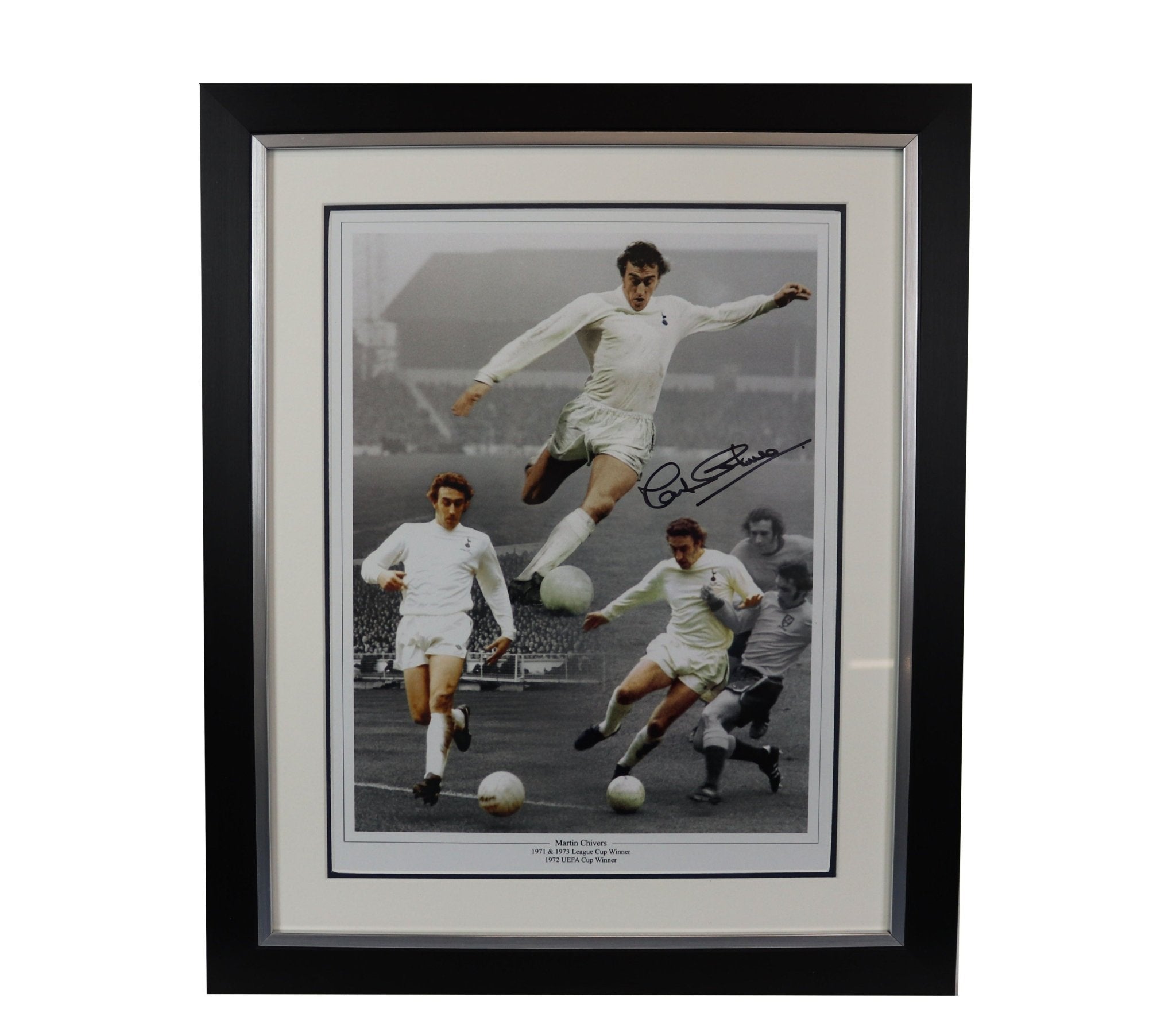 Martin Chivers signed photo - Memorabilia Framers Shop